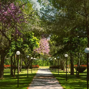 Green Park Serenity Farm stay Divjake